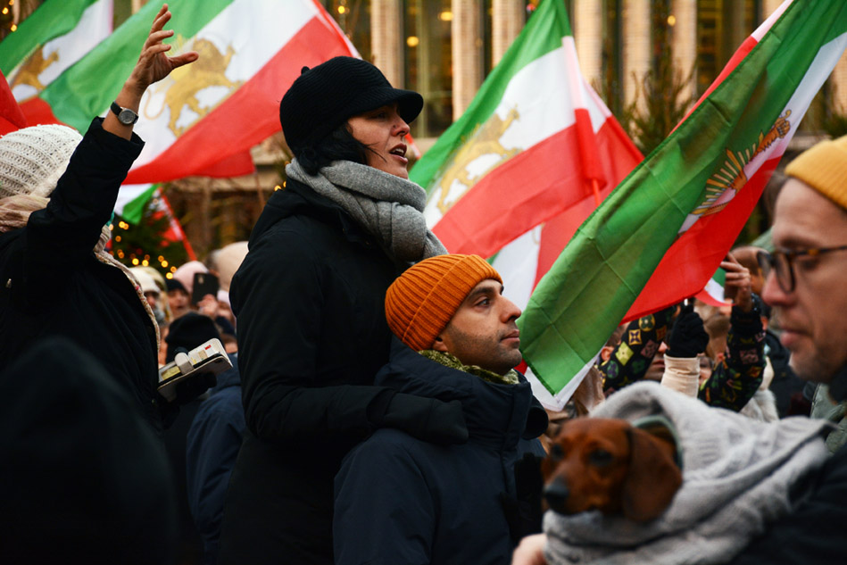 Iftakhar och Mahbube Hussei på Iran-demonstration