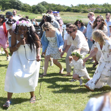Luciana Sousa MIdsommardans Lycke Kvarn